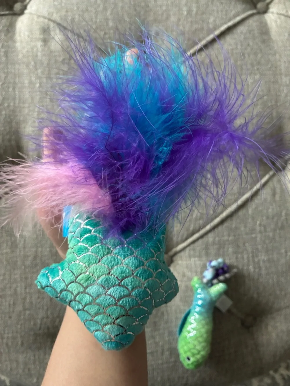 💜🩷Oversized Sparkly Mermaid Pet Toys in Teal with Purple & Pink Feathers🩷💜